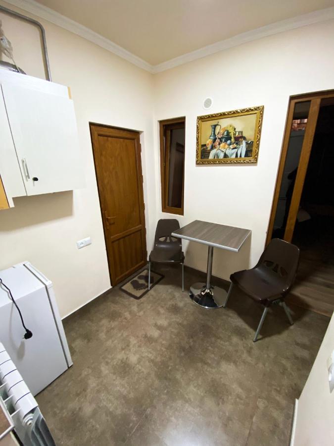 Dom Hostel & Tours Erévan Extérieur photo