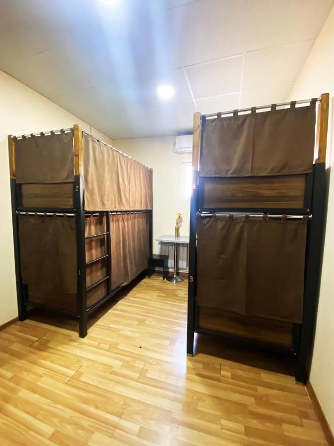 Dom Hostel & Tours Erévan Extérieur photo