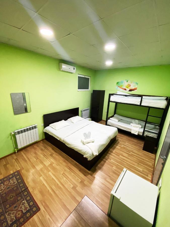 Dom Hostel & Tours Erévan Extérieur photo