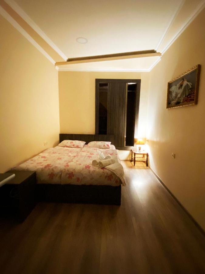 Dom Hostel & Tours Erévan Extérieur photo