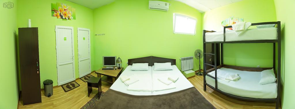 Dom Hostel & Tours Erévan Extérieur photo